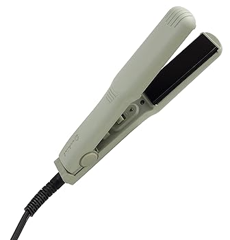 【中古】ストレートアイロン ミニ コンパクト 前髪 寝癖 に かわいい オリーブ MEBL-A155PO 【中古】ストレートアイロン ミニ コンパクト 前髪 寝癖 に かわいい オリーブ MEBL-A155PO