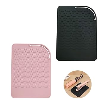 【中古】ヘアストレートナー用ヒートマット2個セット、旅行用、自宅、サロン用ヘアアイロン用耐熱マット。ヘアアイロン、ストレートアイロン、フラットア 【中古】ヘアストレートナー用ヒートマット2個セット、旅行用、自宅、サロン用ヘアアイロン用耐熱マット。ヘアアイロン、ストレートアイロン、フラットア