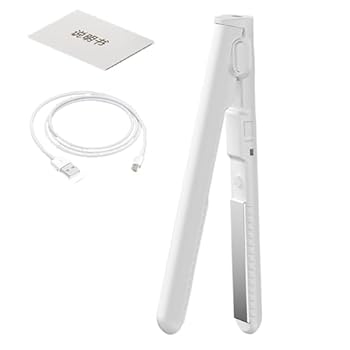 【中古】ミニ両用ヘアアイロン, ストレートヘアアイロンとカーラー 、ショートヘア用小型フラットアイロン,ヘアアイロン、ポータブルヘアアイロン - USB充電ヘアスタイリングツール, ショートヘアとロングヘア用の高速加熱【メーカー名】【メーカー型番】【ブランド名】【商品説明】ミニ両用ヘアアイロン, ストレートヘアアイロンとカーラー 、ショートヘア用小型フラットアイロン,ヘアアイロン、ポータブルヘアアイロン - USB充電ヘアスタイリングツール, ショートヘアとロングヘア用の高速加熱当店では初期不良に限り、商品到着から7日間は返品を 受付けております。お問い合わせ・メールにて不具合詳細をご連絡ください。他モールとの併売品の為、完売の際はキャンセルご連絡させて頂きます。中古品の商品タイトルに「限定」「初回」「保証」「DLコード」などの表記がありましても、特典・付属品・帯・保証等は付いておりません。電子辞書、コンパクトオーディオプレーヤー等のイヤホンは写真にありましても衛生上、基本お付けしておりません。※未使用品は除く品名に【import】【輸入】【北米】【海外】等の国内商品でないと把握できる表記商品について国内のDVDプレイヤー、ゲーム機で稼働しない場合がございます。予めご了承の上、購入ください。掲載と付属品が異なる場合は確認のご連絡をさせて頂きます。ご注文からお届けまで1、ご注文⇒ご注文は24時間受け付けております。2、注文確認⇒ご注文後、当店から注文確認メールを送信します。3、お届けまで3〜10営業日程度とお考えください。4、入金確認⇒前払い決済をご選択の場合、ご入金確認後、配送手配を致します。5、出荷⇒配送準備が整い次第、出荷致します。配送業者、追跡番号等の詳細をメール送信致します。6、到着⇒出荷後、1〜3日後に商品が到着します。　※離島、北海道、九州、沖縄は遅れる場合がございます。予めご了承下さい。お電話でのお問合せは少人数で運営の為受け付けておりませんので、お問い合わせ・メールにてお願い致します。営業時間　月〜金　11:00〜17:00★お客様都合によるご注文後のキャンセル・返品はお受けしておりませんのでご了承ください。0