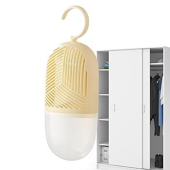 【中古】クローゼット除湿機 再利用可能 | 浴室用除湿機,水コレクター付き除湿器ぶら下げバッグ保護服用に吊り下げ可能 Ukalou【メーカー名】【メーカー型番】【ブランド名】UKALOU 除湿機, キッチン ストア 【商品説明】クローゼット除湿機 再利用可能 | 浴室用除湿機,水コレクター付き除湿器ぶら下げバッグ保護服用に吊り下げ可能 Ukalou当店では初期不良に限り、商品到着から7日間は返品を 受付けております。お問い合わせ・メールにて不具合詳細をご連絡ください。他モールとの併売品の為、完売の際はキャンセルご連絡させて頂きます。中古品の商品タイトルに「限定」「初回」「保証」「DLコード」などの表記がありましても、特典・付属品・帯・保証等は付いておりません。電子辞書、コンパクトオーディオプレーヤー等のイヤホンは写真にありましても衛生上、基本お付けしておりません。※未使用品は除く品名に【import】【輸入】【北米】【海外】等の国内商品でないと把握できる表記商品について国内のDVDプレイヤー、ゲーム機で稼働しない場合がございます。予めご了承の上、購入ください。掲載と付属品が異なる場合は確認のご連絡をさせて頂きます。ご注文からお届けまで1、ご注文⇒ご注文は24時間受け付けております。2、注文確認⇒ご注文後、当店から注文確認メールを送信します。3、お届けまで3〜10営業日程度とお考えください。4、入金確認⇒前払い決済をご選択の場合、ご入金確認後、配送手配を致します。5、出荷⇒配送準備が整い次第、出荷致します。配送業者、追跡番号等の詳細をメール送信致します。6、到着⇒出荷後、1〜3日後に商品が到着します。　※離島、北海道、九州、沖縄は遅れる場合がございます。予めご了承下さい。お電話でのお問合せは少人数で運営の為受け付けておりませんので、お問い合わせ・メールにてお願い致します。営業時間　月〜金　11:00〜17:00★お客様都合によるご注文後のキャンセル・返品はお受けしておりませんのでご了承ください。0