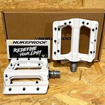 【中古】Nukeproof Neutron Evo ホワイト フラットペダル 【中古】Nukeproof Neutron Evo ホワイト フラットペダル