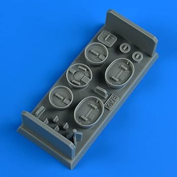 【中古】【未使用】クイックブースト 49041 1/48 Mi-24V/VP ハインド リムーブ・ビフォア・フライトカバー (ズべズダ用)【メーカー名】【メーカー型番】【ブランド名】ノーブランド品 飛行機・ヘリコプター, おもちゃ ストア 【商品説明】クイックブースト 49041 1/48 Mi-24V/VP ハインド リムーブ・ビフォア・フライトカバー (ズべズダ用)当店では初期不良に限り、商品到着から7日間は返品を 受付けております。お問い合わせ・メールにて不具合詳細をご連絡ください。他モールとの併売品の為、完売の際はキャンセルご連絡させて頂きます。中古品の商品タイトルに「限定」「初回」「保証」「DLコード」などの表記がありましても、特典・付属品・帯・保証等は付いておりません。電子辞書、コンパクトオーディオプレーヤー等のイヤホンは写真にありましても衛生上、基本お付けしておりません。※未使用品は除く品名に【import】【輸入】【北米】【海外】等の国内商品でないと把握できる表記商品について国内のDVDプレイヤー、ゲーム機で稼働しない場合がございます。予めご了承の上、購入ください。掲載と付属品が異なる場合は確認のご連絡をさせて頂きます。ご注文からお届けまで1、ご注文⇒ご注文は24時間受け付けております。2、注文確認⇒ご注文後、当店から注文確認メールを送信します。3、お届けまで3〜10営業日程度とお考えください。4、入金確認⇒前払い決済をご選択の場合、ご入金確認後、配送手配を致します。5、出荷⇒配送準備が整い次第、出荷致します。配送業者、追跡番号等の詳細をメール送信致します。6、到着⇒出荷後、1〜3日後に商品が到着します。　※離島、北海道、九州、沖縄は遅れる場合がございます。予めご了承下さい。お電話でのお問合せは少人数で運営の為受け付けておりませんので、お問い合わせ・メールにてお願い致します。営業時間　月〜金　11:00〜17:00★お客様都合によるご注文後のキャンセル・返品はお受けしておりませんのでご了承ください。0