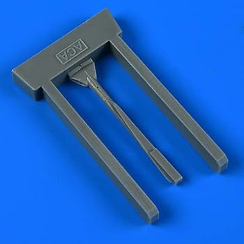 【中古】クイックブースト 49005 1/48 F-4 ファントム II 燃料放出装置 (アカデミー用)【メーカー名】【メーカー型番】【ブランド名】ボイジャーモデル　Voyager Model 飛行機・ヘリコプター, おもちゃ ストア 【商品説明】クイックブースト 49005 1/48 F-4 ファントム II 燃料放出装置 (アカデミー用)当店では初期不良に限り、商品到着から7日間は返品を 受付けております。お問い合わせ・メールにて不具合詳細をご連絡ください。他モールとの併売品の為、完売の際はキャンセルご連絡させて頂きます。中古品の商品タイトルに「限定」「初回」「保証」「DLコード」などの表記がありましても、特典・付属品・帯・保証等は付いておりません。電子辞書、コンパクトオーディオプレーヤー等のイヤホンは写真にありましても衛生上、基本お付けしておりません。※未使用品は除く品名に【import】【輸入】【北米】【海外】等の国内商品でないと把握できる表記商品について国内のDVDプレイヤー、ゲーム機で稼働しない場合がございます。予めご了承の上、購入ください。掲載と付属品が異なる場合は確認のご連絡をさせて頂きます。ご注文からお届けまで1、ご注文⇒ご注文は24時間受け付けております。2、注文確認⇒ご注文後、当店から注文確認メールを送信します。3、お届けまで3〜10営業日程度とお考えください。4、入金確認⇒前払い決済をご選択の場合、ご入金確認後、配送手配を致します。5、出荷⇒配送準備が整い次第、出荷致します。配送業者、追跡番号等の詳細をメール送信致します。6、到着⇒出荷後、1〜3日後に商品が到着します。　※離島、北海道、九州、沖縄は遅れる場合がございます。予めご了承下さい。お電話でのお問合せは少人数で運営の為受け付けておりませんので、お問い合わせ・メールにてお願い致します。営業時間　月〜金　11:00〜17:00★お客様都合によるご注文後のキャンセル・返品はお受けしておりませんのでご了承ください。0