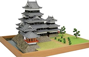 【中古】【未使用】ウッディジョー 1/150 松本城 木製模型 組み立てキット (建物)