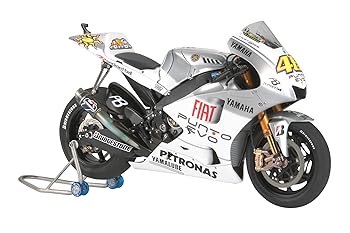【中古】タミヤ 1/12 オートバイシリーズ No.120 ヤマハ YZR-M1 2009 フィアットヤマハチーム エストリル エディション プラモデル 14120