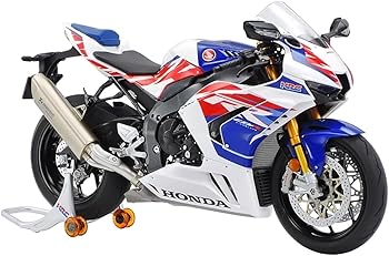 【中古】【未使用】タミヤ(TAMIYA) 1/12 オートバイシリーズ No.141 Honda CBR1000RR-R FIREBLADE SP 3..
