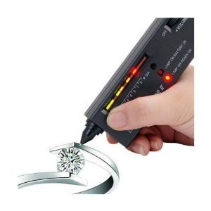 【中古】 ダイヤモンドにセンサーを当てるだけで本物 偽物を判別 ダイヤモンドセレクター FS-P87