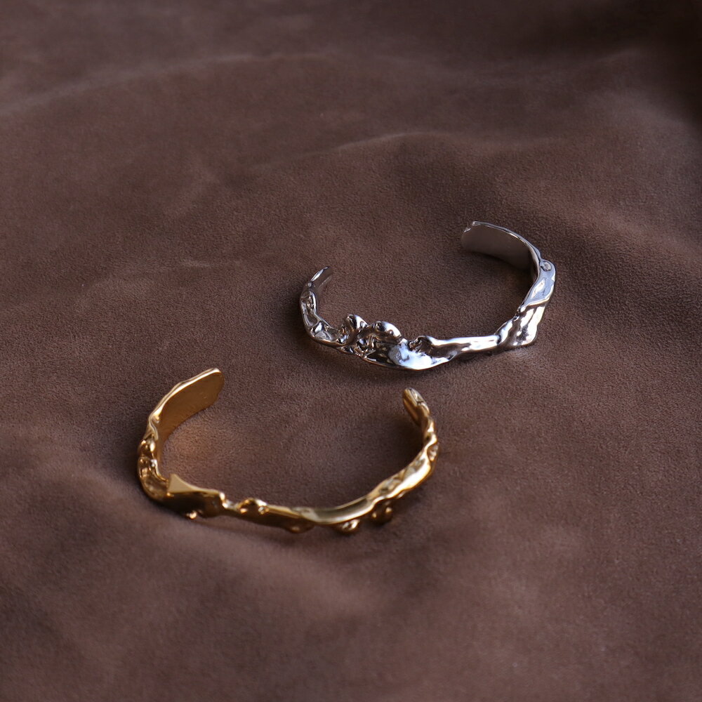 N250 バングル サージカルステンレス 金属アレルギー対応 ウェーブ ユニーク おしゃれ 個性 シンプル レディース 女性 ギフト プレゼント デイリー