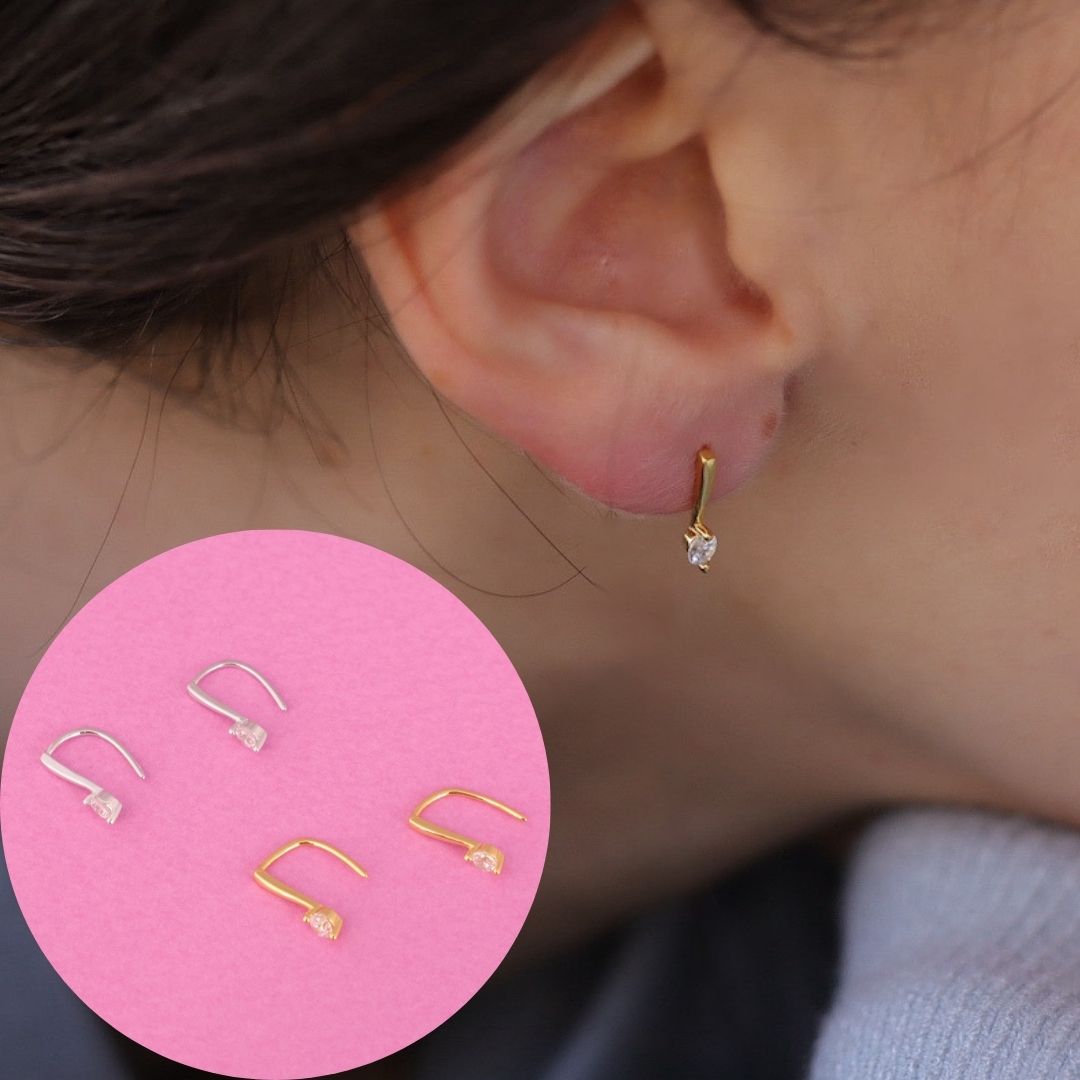 P459 ピアス silver925 華奢 ジルコニア ミニピアス フック キラキラ 高見え 大人 プレゼント 女性 レディース 上品 オフィス 小ぶり クリスマス 二次会 入学式 卒業式 結婚式のサムネイル