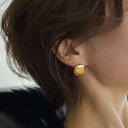 P040 ピアス サージカルステンレス 金属アレルギー対応 スクエア 大ぶり キルティング 上品 高見え 大人 高級感 ギフト プレゼント シンプル オフィス