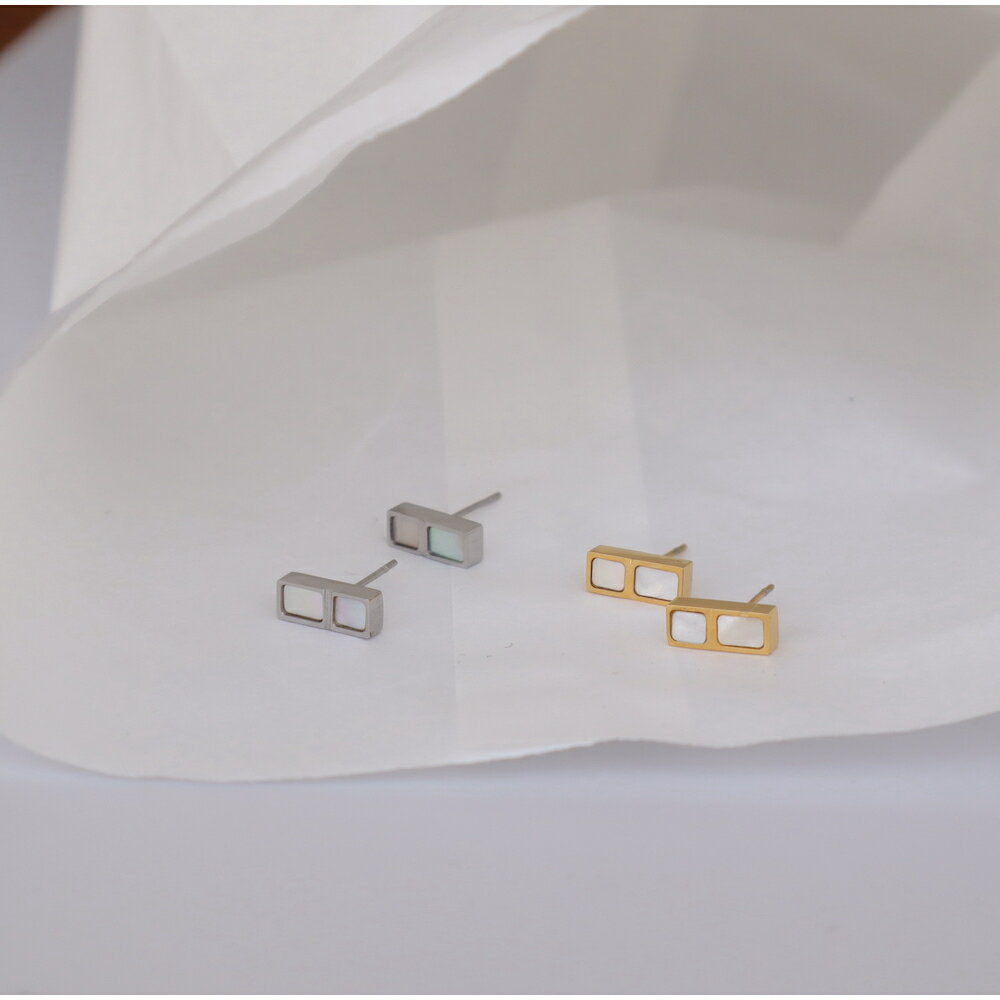 P215 ピアス イヤリング 金属アレルギー ステンレス シェル ミニピアス ゴールド シルバー アレルギー対応 ギフト プレゼント シンプル カジュアル a...