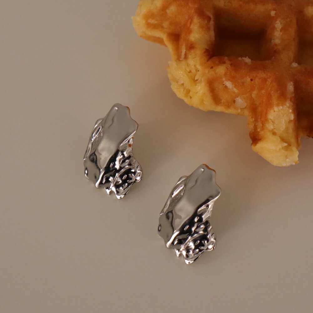 P286 サージカルステンレス　ゴールド　 シルバー 　ニュアンス　大ぶり　おしゃれ　ピアス　アレルギー対応　ギフト　プレゼント　カジュアル　シンプル　オフィス　ジュエリー 　ajiro 5tk 5icのサムネイル