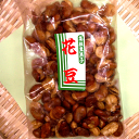 商品説明 名称 豆菓子 内容量 185g×15個 袋サイズ 24x14.5（cm）※一袋辺り 原材料名 そら豆（中国産）、植物油、食塩 賞味期限 別途商品裏面ラベルに記載 保存方法 ・直射日光、高温多湿を避け、お早めにお召し上がりください。 備考 ・開封後はなるべく早くお召し上がりください。 販売者 合同会社味良工房AKM 埼玉県川越市寿町1-2295-5 検索用キーワード カテゴリ 珍味、ちんみ、おつまみ、豆菓子、そらまめ、蚕豆、空豆、ソラマメ、はなまめ、ビールに合う、ビールとあう、大粒花豆、おおつぶ、いかりまめ、イカリ豆、フライビーンズ、フライドビーンズ 原産地 中国産・国内加工 弊社情報 小江戸、川越、味良、味良工房、モンちゃんの珍味、もんちゃんのちんみ、モンチャン その他 夏、暑い、熱中症、塩分、お酒、おつまみ、月間2000個出荷（店頭、卸込み）、お祭り、ホームパーティ、家呑み、宅のみ、肴、お酒のお供、晩酌、冷えたビールと、花火大会　箱売り　卸価格月間2000個程を出荷する、当店でも1、2を争う人気商品。 大粒のソラマメを2度揚げ加工した、逸品です。 それが、 ★☆★箱売り・卸価格。期間限定で送料も無料で、税込4500円ぽっきり！★☆★ 食べだしたら止まらない。 大粒の蚕豆を厳選し、2度揚げにしました。 程よい塩加減に、揚げ過ぎずに堅くなく、クドくなりがちな油の臭みもありません。 それが一袋にたっぷりの185g お酒のお供に、お茶うけに、そして子供のおやつにも！！ 老若男女、季節を問わずお楽しみいただけます！ 通年を通してよく売れる商品ですが、 「美味しい」から、というのはもちろん、暑い夏は特に、 キンと冷えたビールに、程よい塩気とサクッとした歯触りが、非常に合うおつまみとして好評をいただいております。 花火を見ながら、家族の団欒に、友人とのパーティーなどに。 もちろん、一人で楽しみたいときにも最適です。 それが今だけ、期間限定で【送料無料！】 ぜひともご賞味ください！！ 一袋にたっぷりと185g入り×15個のBOX納品です！！