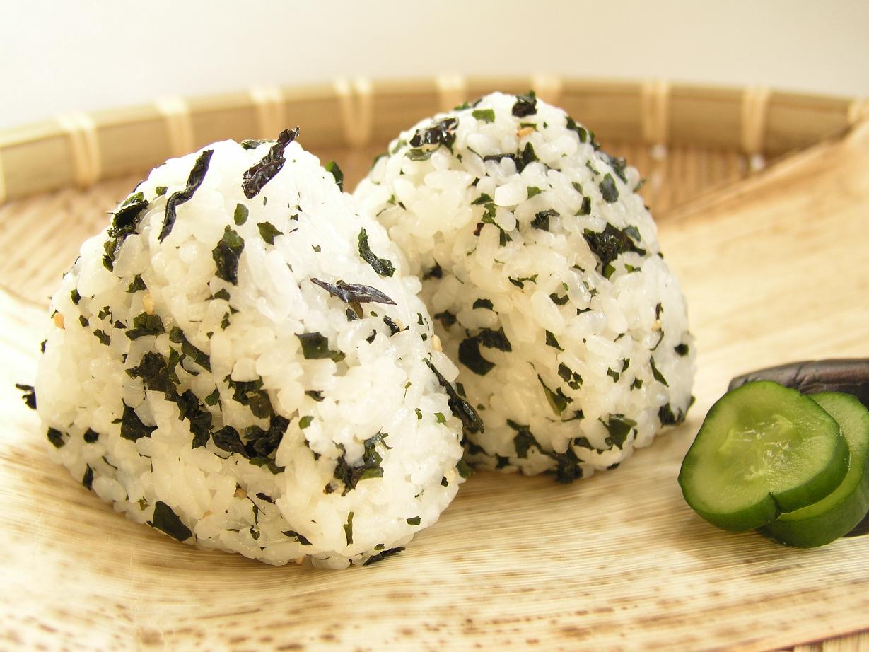 ふりかけあらめっこ65gは、ソフトタイプ。秘密結社鷹の爪「島根の吉田くん」が目印【RCP】