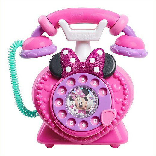 【ディズニージュニア】 ミニーマウス リングミー ロータリーフォン MINNIE Mouse Ring Me Rotary Phone with Lights and Sounds ミニーマウスとデイジーダックが、ポルカドットパーティーパレスで いつでも電話をかけられる「Disney Junior Minnie Mouse Ring Me Rotary Phone」です。 キラキラのリボンがついた鮮やかなピンク色の電話機は、 「ディズニージュニア ミニーのボウトーン」でミニーマウスが使っている 電話機をモチーフにしています。 愛らしいミニーマウスのフレーズ、リアルな電話の音、そして楽しいライトアップ効果で、 お子さまが大好きなアニメのシーンを再現することができます。 さらに、本物のロータリーダイヤルも付いています。 ミニーマウスのファンにはたまらない一品です。 単三電池2本（付属）が必要です。 対象年齢：3歳以上 【ご注意】本商品に関する表記は全て英語で 和訳は付属しませんことをご了承ください。 ※輸入品の為、パッケージにダメージ、小キズ、擦れ等ある場合がございます。 予めご了承の程宜しくお願い致します。