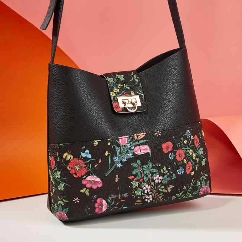 楽天市場】エンボス加工 花柄（バッグ・小物・ブランド雑貨）の通販