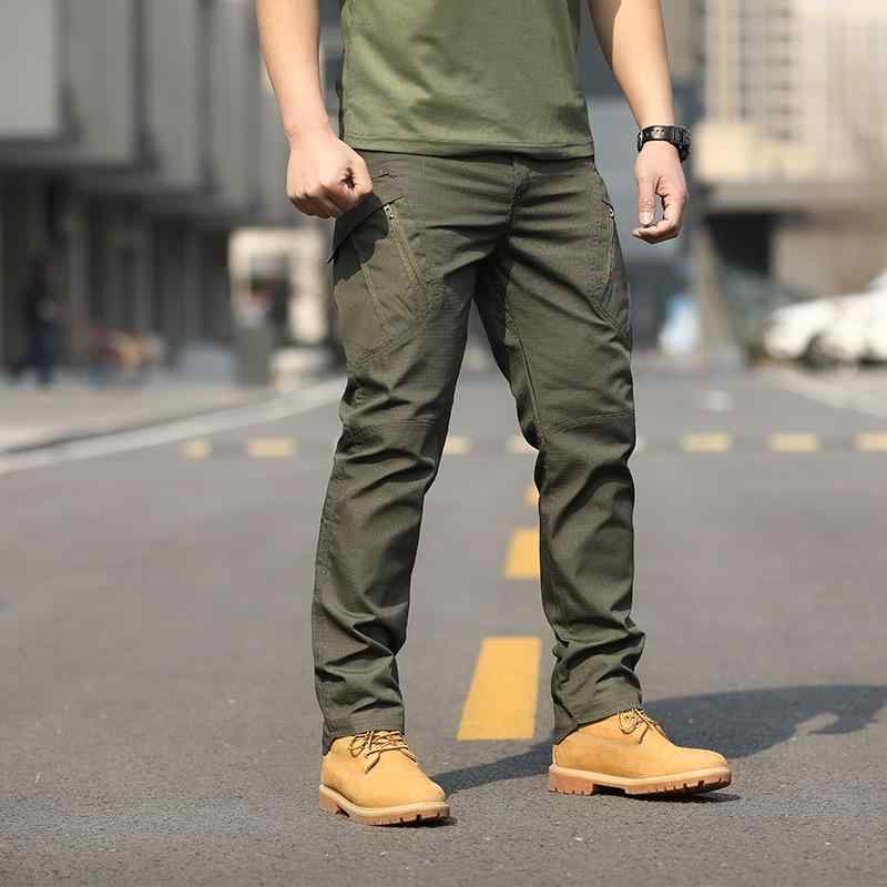 パンツ メンズ 男性用 スリムフィット 迷彩柄 カモフラージュ ワークパンツ タクティカル カーゴ コンバット 防水 撥水 春秋 アウトドア レジャー 高耐久性 耐摩耗性 丈夫 化繊混紡 スポーツ トレーニング