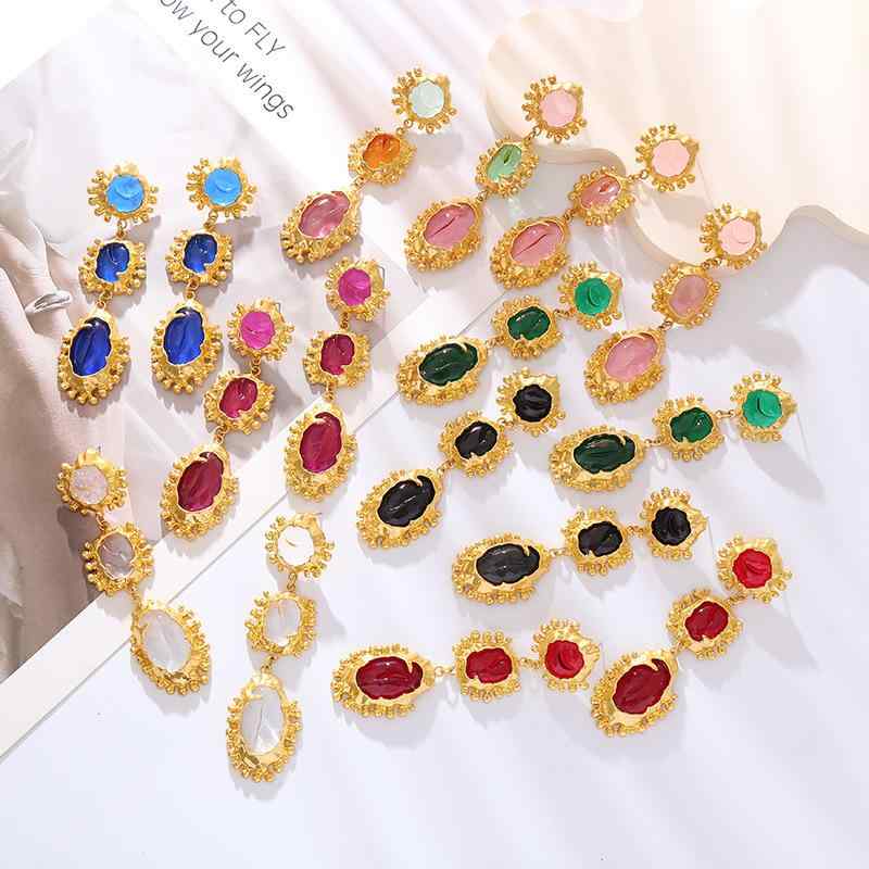 ピアス イヤリング レディース 女性用 レトロ ヴィンテージ 多層デザイン 合金製 古金メッキ 樹脂嵌め込み 高級感 上品 エレガント 多色展開 パーティー 結婚式 フォーマル オケージョン