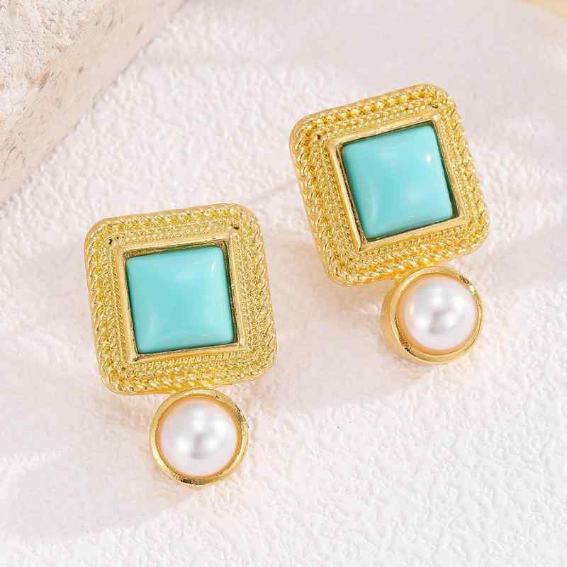 イヤリング レディース 欧米風 レトロ クリエイティブ 蛇モチーフ 合金 ゴールド 電気メッキ加工 おし..