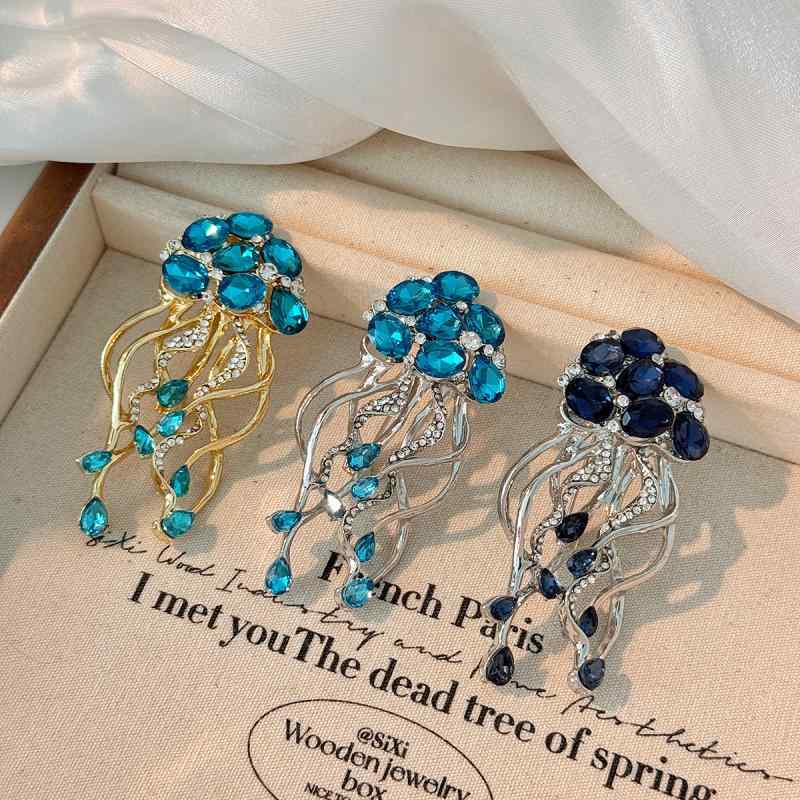 ブローチ レディース 女性用 クラゲ マリンモチーフ 美しい 華やか 高級感 ラグジュアリー 合金製 飾り石 きらめく スーツ コート ジャケット フォーマル カジュアル パーティー 普段使い ピン アクセサリー シルバー ゴールド ブルー