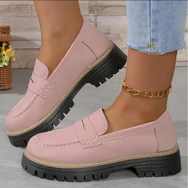 ローファー レディース 春秋 大きいサイズ カジュアル スエード調 英国風 太ヒール 厚底 レトロ ラウンドトゥ スリッポン フェイクレザー デイリーユース 安定感