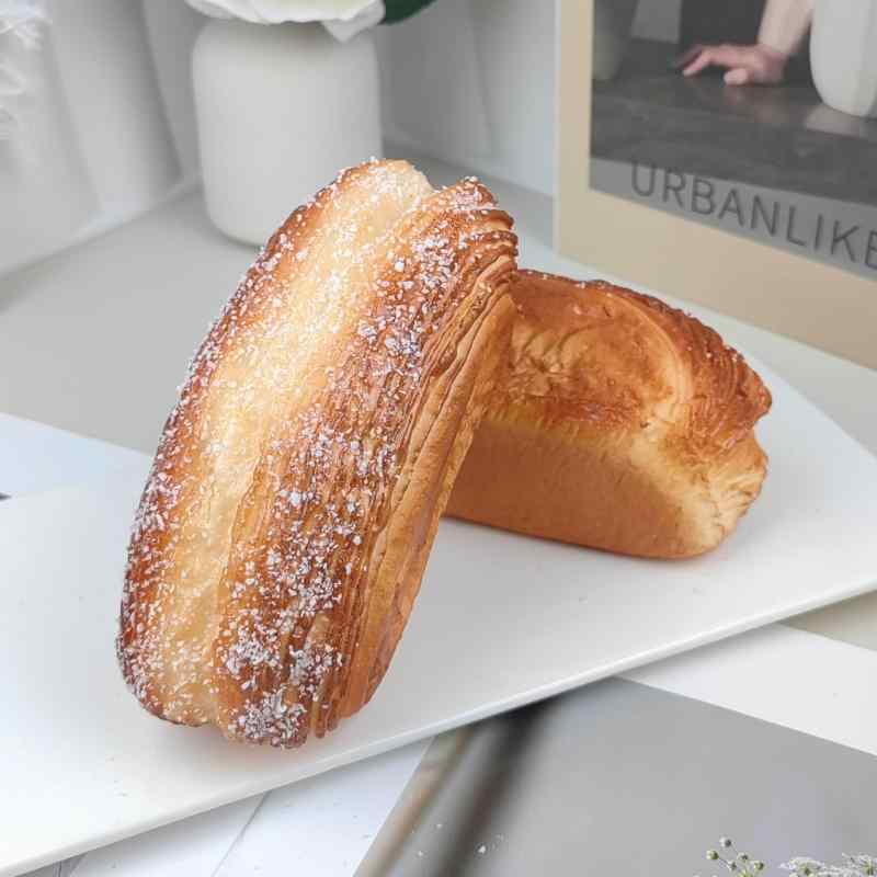 食品サンプル リアルな朝食パン 模型 本物そっくり フェイクフード PU素材 低反発 スイーツ店 カフェ 店舗用 ディスプレイ 装飾品 撮影用小道具 インテリア オブジェ 見本 雑貨