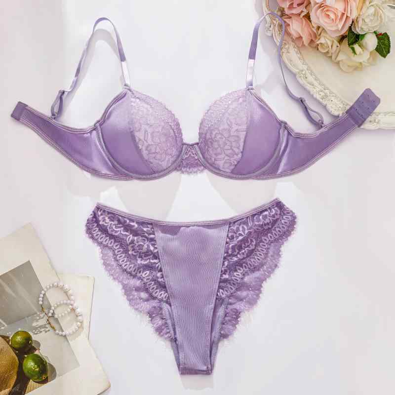 Other - ランジェリー レディース セクシー レース 透け感 シースルー 谷間メイク 寄せ上げ ブラジャー ショーツ パンティー 2点セット ナイトウェア ルームウェア ポリエステル素材 大人かわいい フェミニン 紫 パープル系 欧米風