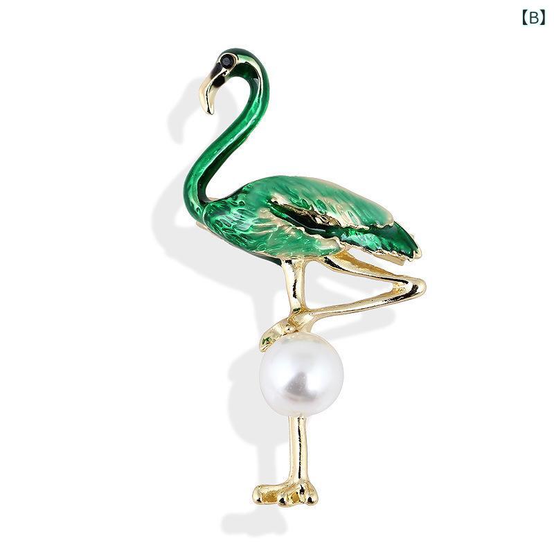 ブローチ レディース 鳥 火烈鳥 フラミンゴ パール 合金 フェイクパール メッキ加工 アクセサリー 胸元 襟元 ピンバッジ ピンブローチ バッグチャーム コサージュ おしゃれ かわいい 上品 きれいめ カジュアル 結婚式の商品画像 2