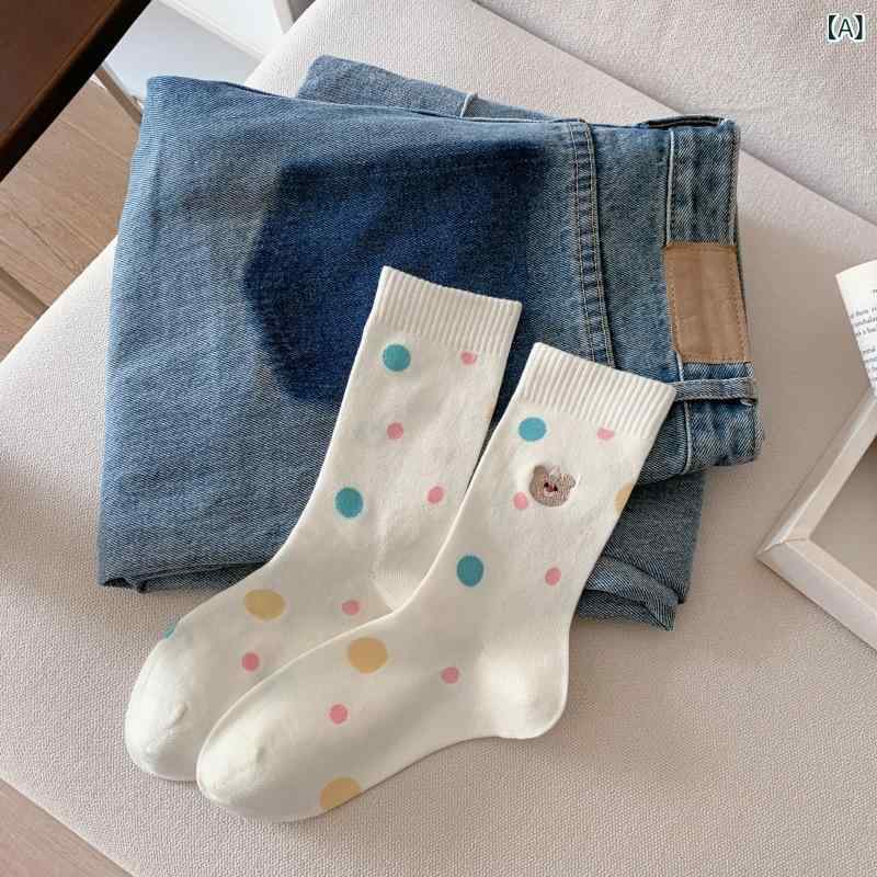 ・カテゴリ: 普通カジュアルソックス・機能: 吸汗、防摩擦・柄: 動物柄、刺繍（クマ、ウサギ、イヌ、マフラー付きイヌ）・対象性別: 女性・対象年齢: 青年（18-40歳）・主な素材: 綿・筒丈: クルー丈・カラー展開: 刺繍クマ、刺繍ウサギ、刺繍イヌ、マフラー付きイヌ・サイズ展開: フリーサイズ・素材比率: 綿78%・スタイル: カジュアル