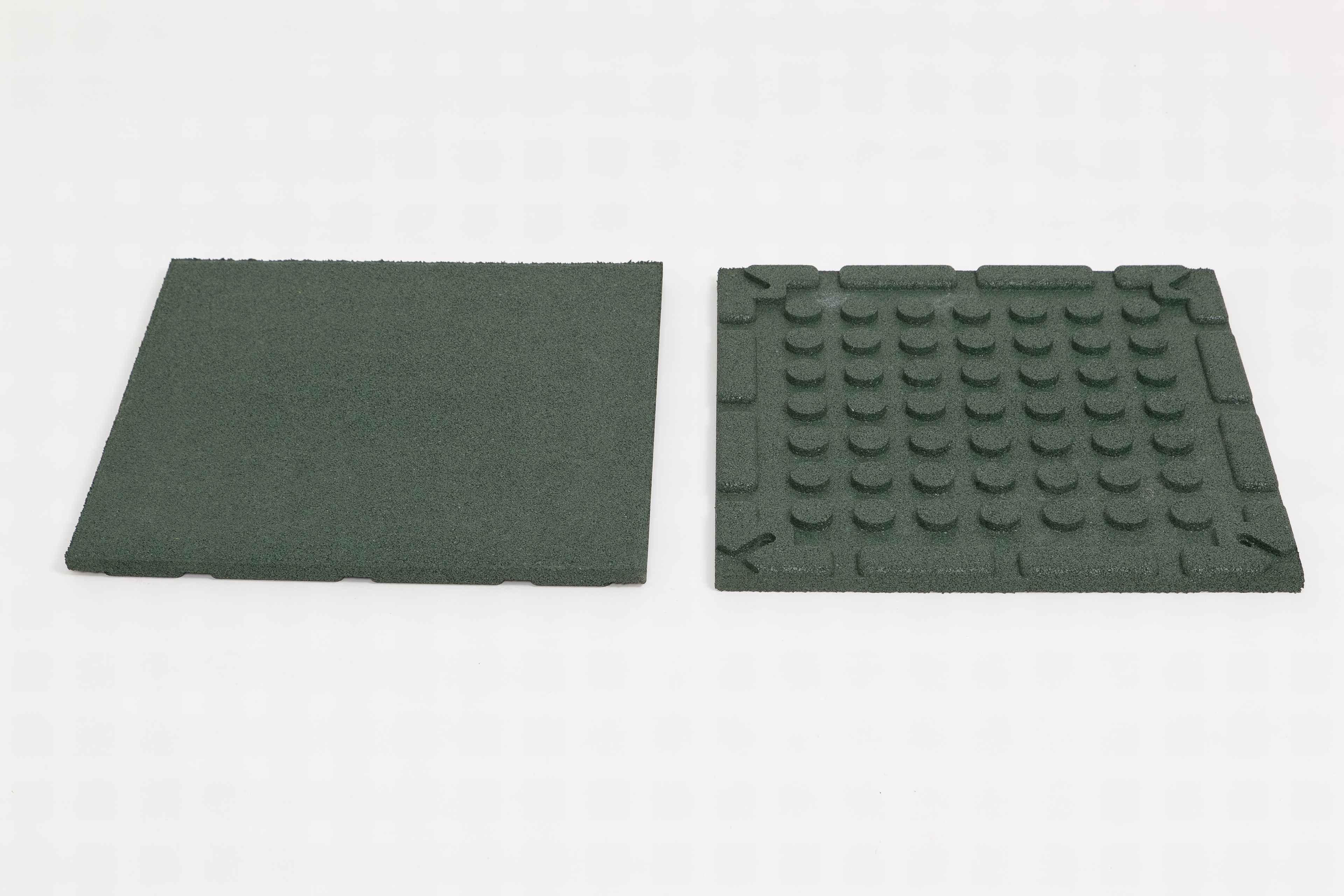 遊具スイングパッド4枚1組 ゴムパッド 衝撃緩和パッド 保護マット 安全対策 安全マット スイングマット ソフトクッションマット 遊具用セーフティマット 公園 幼稚園 保育園 防音アカバネ(AKABANE) 衝撃吸収マットC-25 D-493G沖縄・離島送料別途