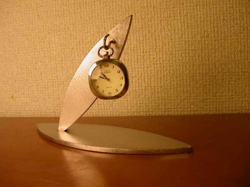 懐中時計　収納、保管　木の葉のデザイン懐中時計スタンド　CK10