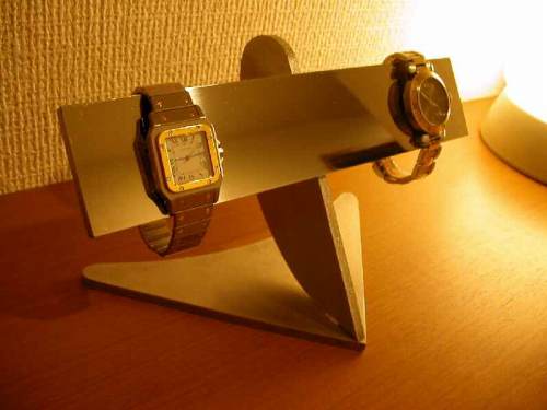 腕時計スタンド　クールでどっしりステンレス腕時計収納ディスプレイスタンド　AK8612