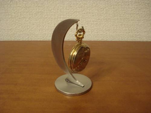 プレゼントに　送料無料デザインステンレス懐中時計スタンド　DKS453