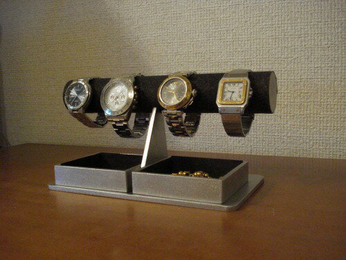 腕時計 時計スタンド 腕時計 スタンド 4本用 時計 スタンド ウォッチスタンド ケース 時計置き 時計ケース ディスプレイスタンド 時計ラック 腕時計ラック 腕時計収納 腕時計飾る 時計を飾る 腕時計を飾る ブラックダブルでかいトレイ丸パイプ腕時計スタンド　RAK6033