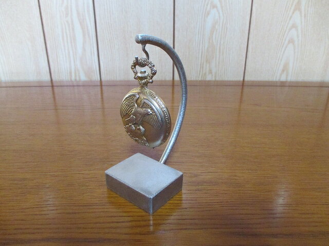 送料無料 懐中時計スタンド カーブ支柱 受注販売