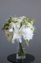 カサブランカ×ホワイト紫陽花 クラリネットベース(造花)【フレグランスオプションあり】