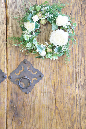 マニフィークローズ×グリーンリース（造花）