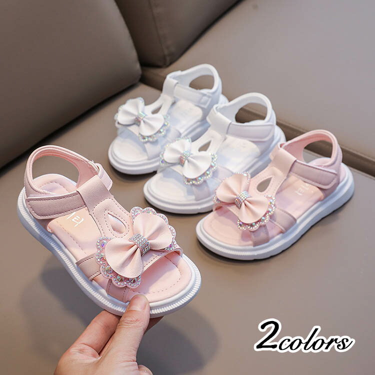 ●関連キーワード： キッズ サンダル ジュニア 女の子 可愛い 14cm 15cm 16cm 17cm 18cm 19cm 20cm かわいい ボウタイ リボン 花柄 春 夏 子供 小学生 幼稚園 保育園 ●カラー ホワイト/ピンク 素材:EVA（合成樹脂） 夏でも涼しく可愛くおしゃれになろう！ 軽量で歩きやすく疲れにくい一足です♪ 小学生の子供や幼稚園・保育園児のお孫さんの 誕生日プレゼントにぴったり☆ サンダル キッズ 女の子 プリンセス 子供 痛くない かわいい 19cm 18cm 17cm 16cm 15cm プール かかと固定 靴 春 夏 おしゃれ 歩きやすい 小学校 幼稚園 保育園 川 水遊び●関連キーワード： キッズ サンダル ジュニア 女の子 可愛い 14cm 15cm 16cm 17cm 18cm 19cm 20cm かわいい ボウタイ リボン 花柄 春 夏 子供 小学生 幼稚園 保育園 ●カラー ホワイト/ピンク 素材:EVA（合成樹脂） 夏でも涼しく可愛くおしゃれになろう！ 軽量で歩きやすく疲れにくい一足です♪ 小学生の子供や幼稚園・保育園児のお孫さんの 誕生日プレゼントにぴったり☆ サンダル キッズ 女の子 プリンセス 子供 痛くない かわいい 19cm 18cm 17cm 16cm 15cm プール かかと固定 靴 春 夏 おしゃれ 歩きやすい 小学校 幼稚園 保育園 川 水遊び