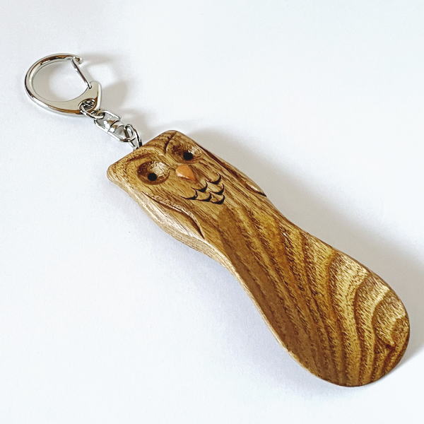 木製　ふくろう　靴べら　キーホルダー　　フクロウ　携帯　くつべら　ハンドメイド　手作り　ウッド　クラフト