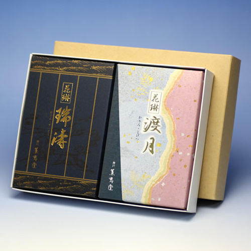 線香 贈答用 送料無料 花琳渡月 と 花琳瑞涛 大バラ 2個 セット 薫寿堂 お線香 かりん とげつ ずいとう 日本製 お供え物 御供 ギフト ご進物 進物 白...