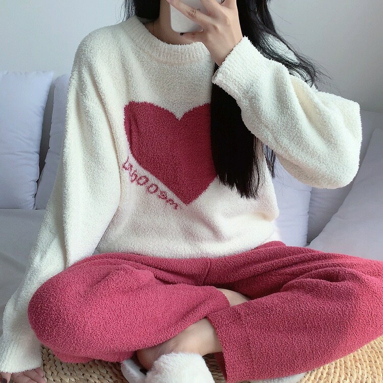 【送料無料】ルームウェア レディース パジャマ ハート もこもこ 着る毛布 パジャマ 上下セット 春秋冬 長ズボン 長袖 パジャマ セットアップ 可愛い ルームウェア 部屋着 新作 女性 レディース ルームウエア かわいい シンプル フリーサイズ