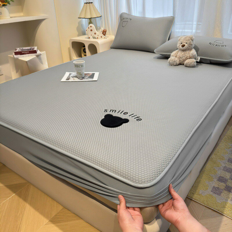 接触冷感 ボックスシーツ キルティング クールシルク マットレスカバー 冷感パッド ベッドシーツ 夏用 かわいいシングル セミダブル ダブル ワイドダブル クイーン キング 90×200 120×200 150×200 180×200 200×220 送料無料 2024年度新作
