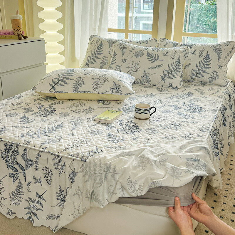 【送料無料】ベッドスカート 綿 キルティング マットレスカバー フリル付き 敷パッド一体型 キルティン..