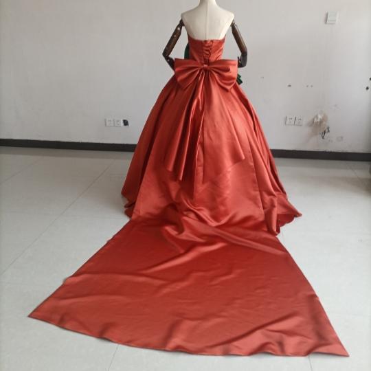 豪華！テラコッタ色 グリーン ベアトップ ふっくら柔らかなリボン ロングトレーン 花嫁 前撮り