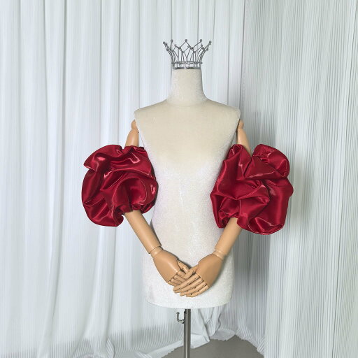 パフスリーブ 取り外し袖 ワインレッド 光沢感 ラッフルフリル 可愛い 色直し 花嫁/ウェディングドレス パフスリーブ 取り外し袖 ワインレッド 光沢感 ラッフルフリル 可愛い 色直し 花嫁/ウェディングドレス
