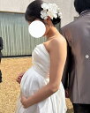 実例写真!ウェディングドレス ベアトップ 妊婦 マタニティ オフホワイト 光沢サテン 結婚式 前撮り