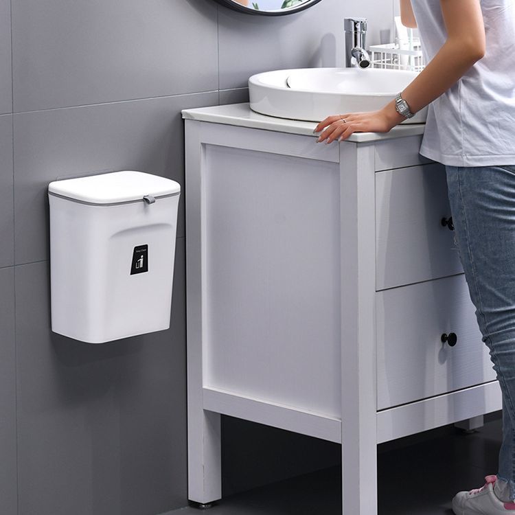 Rakuten - 【 】 ゴミ箱 ダストボックス 壁掛け 吊り下げ 角型 フタ付き 蓋付き スライド式 キッチン 台所 洗面所 フック付き 省スペース シンプル おしゃれ