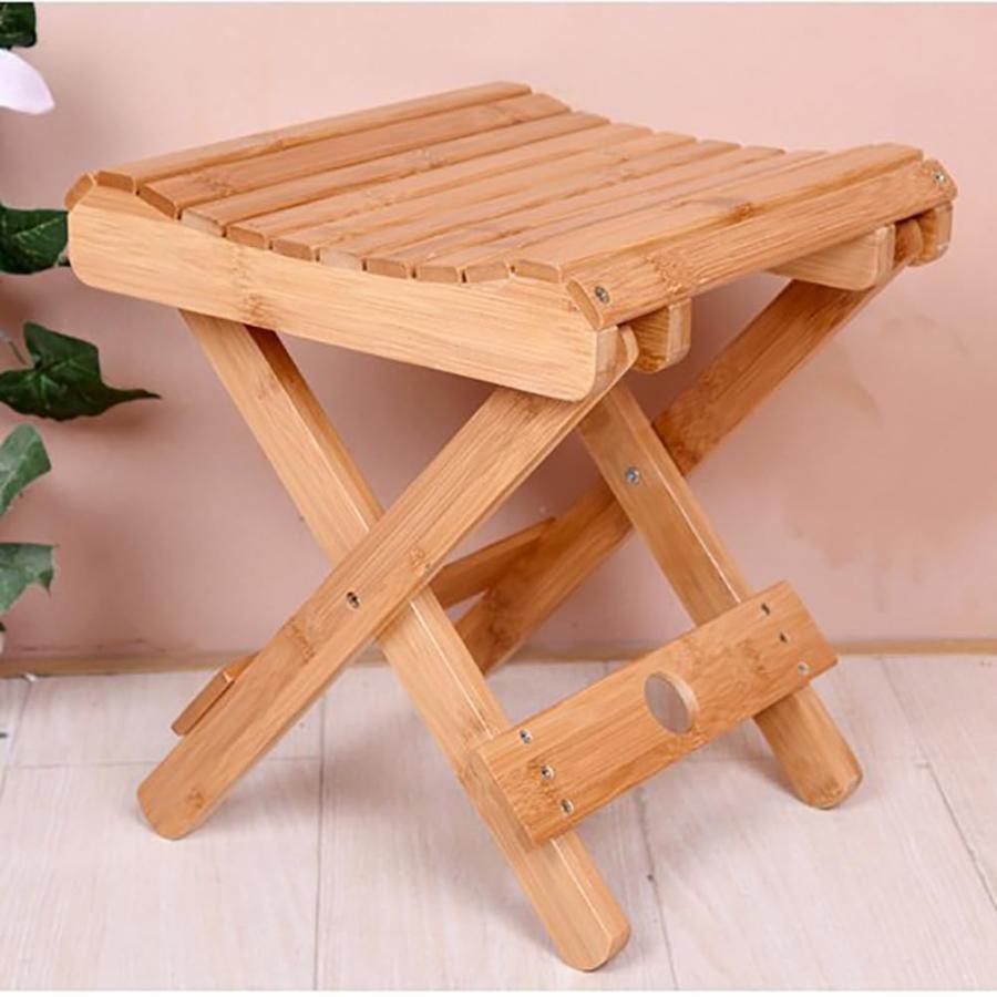 ? 安全な丸い角：MegLob竹製シャワースツールは、全体的に湾曲したデザインを採用し、完璧な人間工学に基づいたデザインと組み合わせています。 バリがなく、誤ってぶつけても指を傷つけません。? 美しい竹：折りたたみスツールは100％環境に優...