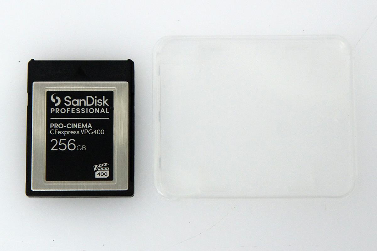 【中古】【極美品】サンディスク PRO-CINEMCFexpressカード VPG400 Type-256GγH3284-2D2メモリーカード