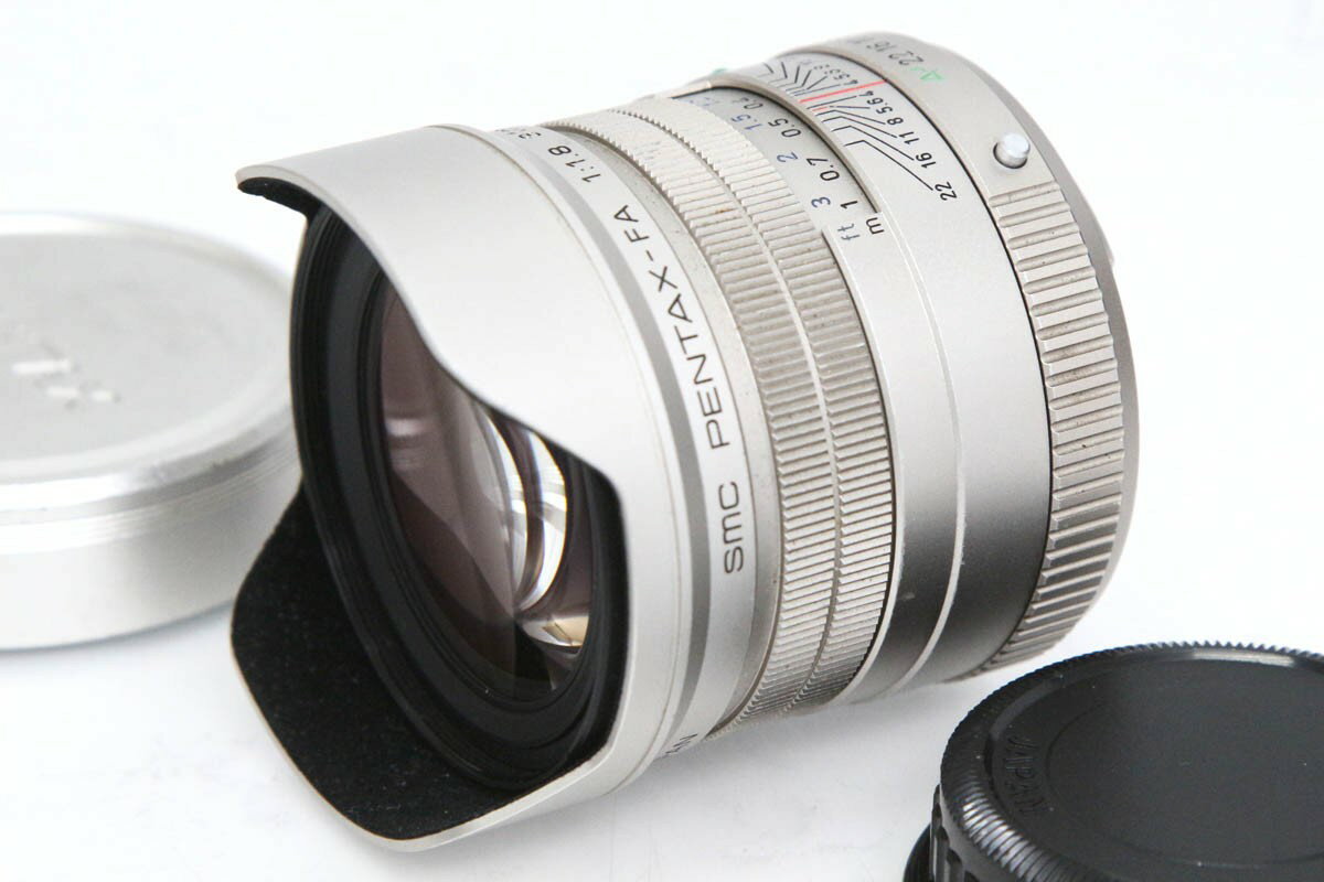 楽天アキバ流通プラス楽天市場店【中古】【並品】ペンタックス smc PENTAX-FA31mm F1.8AL Limited [シルバー] CA01-R2573-2R2B PENTAX Kマウント フルサイズ 広角 単焦点 中古